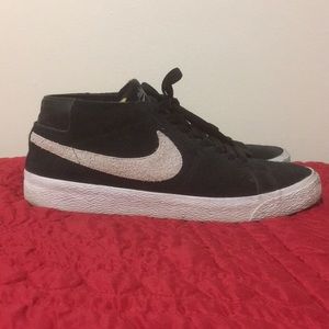 Nike Blazer Chukka SB